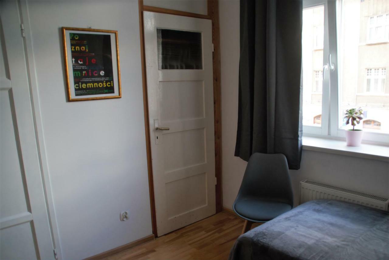 Wazne Miejsce Apartment Катовіце Екстер'єр фото